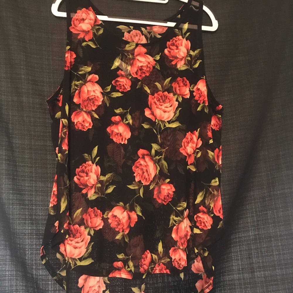 Women’s Sleeveless Rose Mesh Tank Top